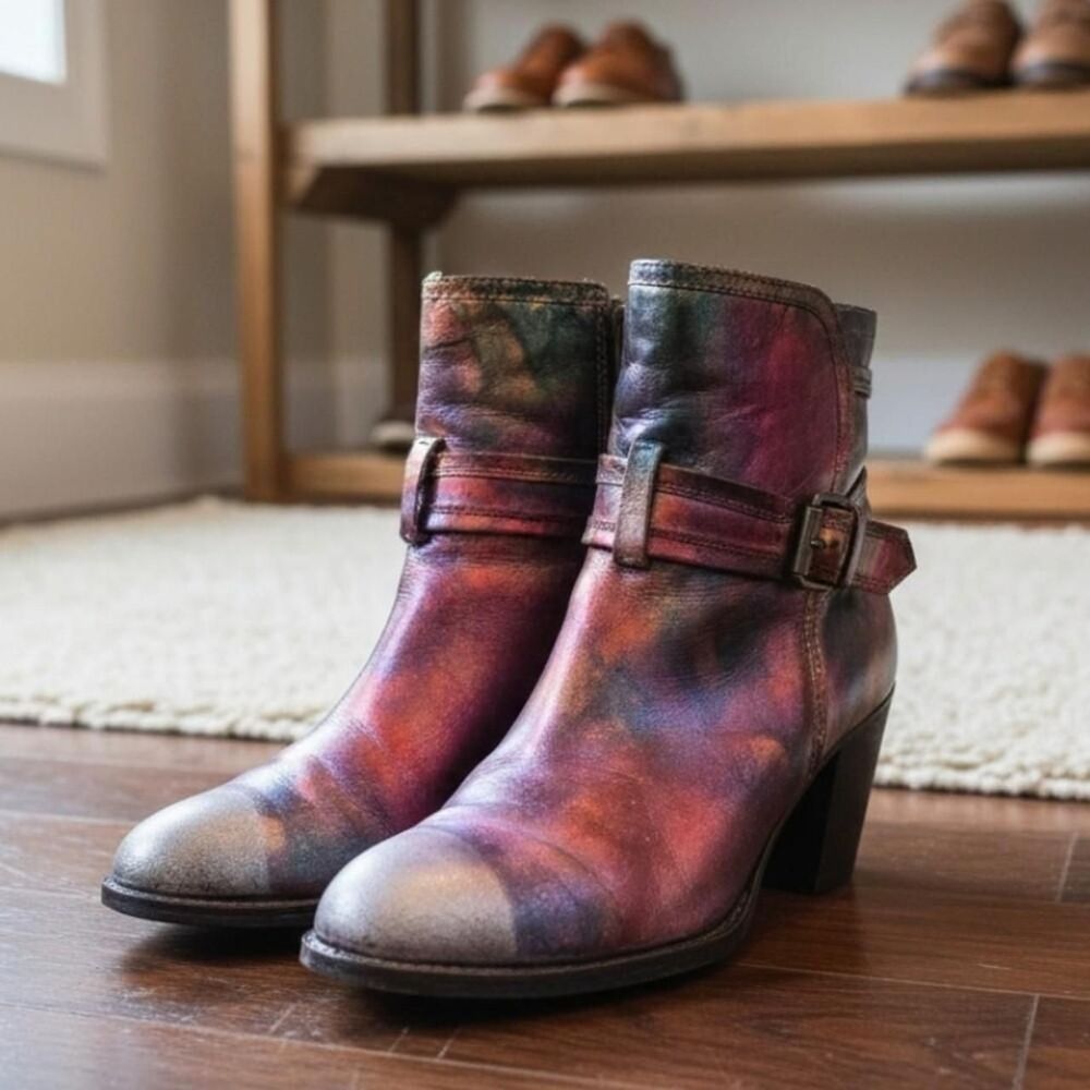 No-brand Women's Pink and Gold Boots